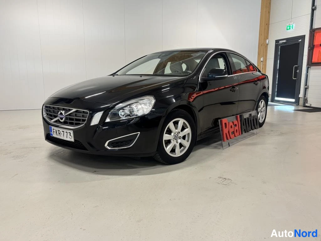 Volvo S60 D2 DRIVe 2012