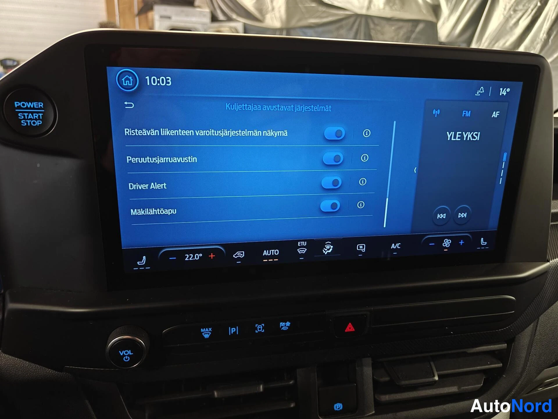Hopea Ford Transit Custom 2025, yksityiskohta, kuva 10