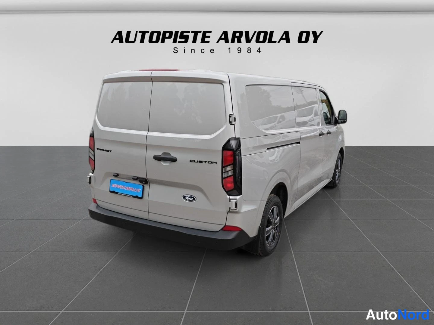 Hopea Ford Transit Custom 2025, takaviisto, kuva 6