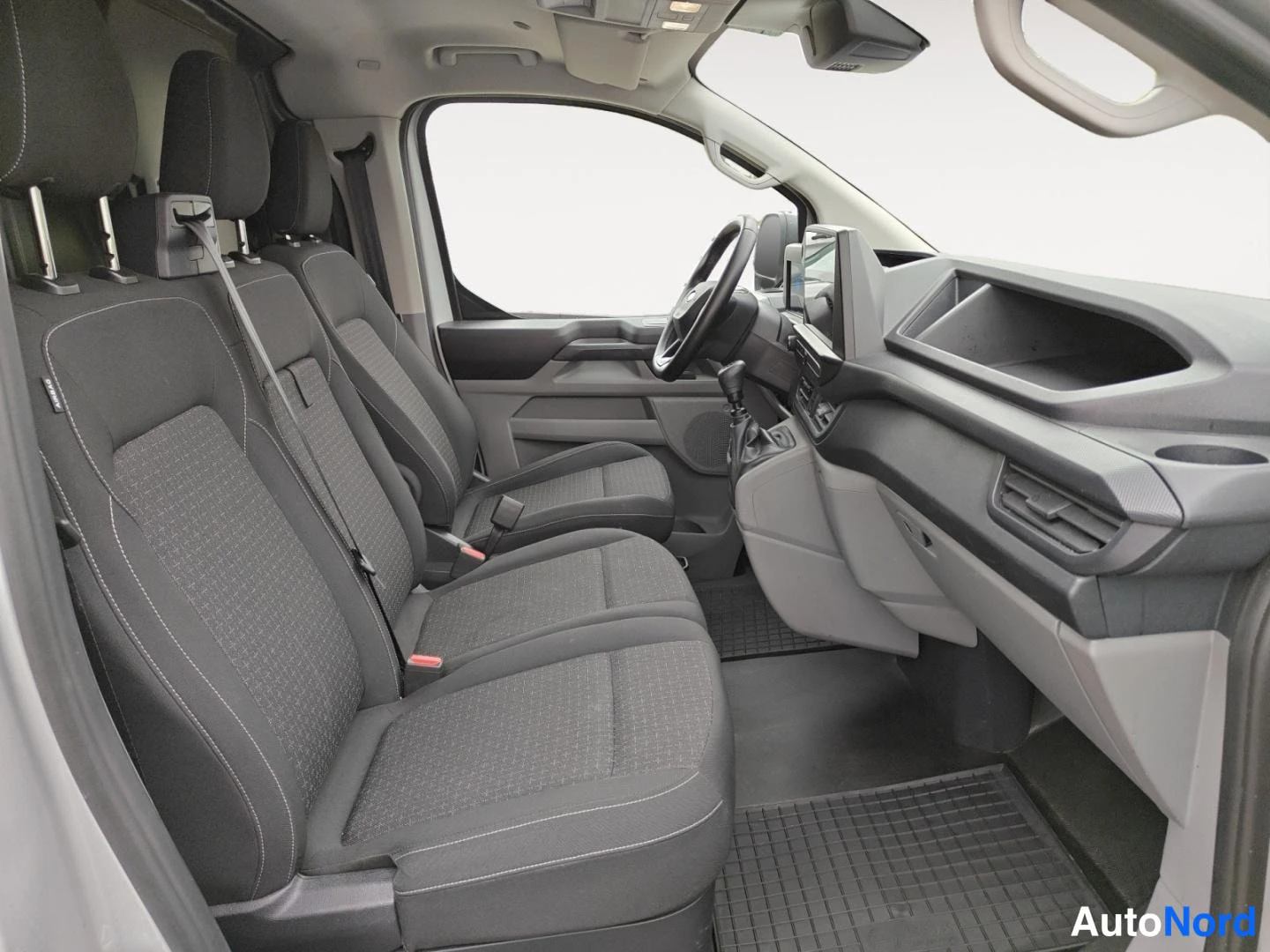Hopea Ford Transit Custom 2025, kuva 15