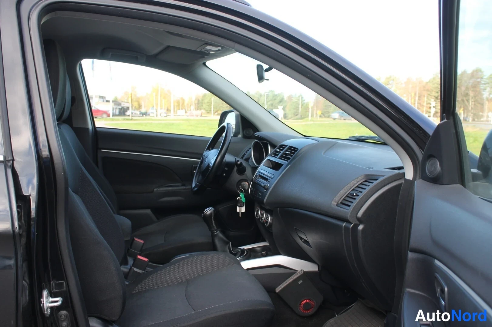 Musta Mitsubishi ASX 2012, kuva 10
