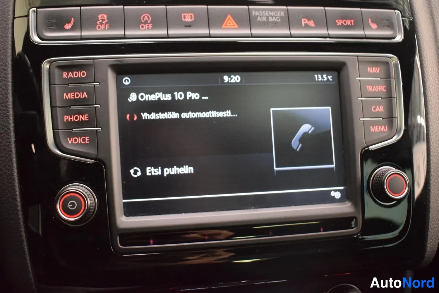 Valkoinen Volkswagen Polo GTI 2017, kuva 18