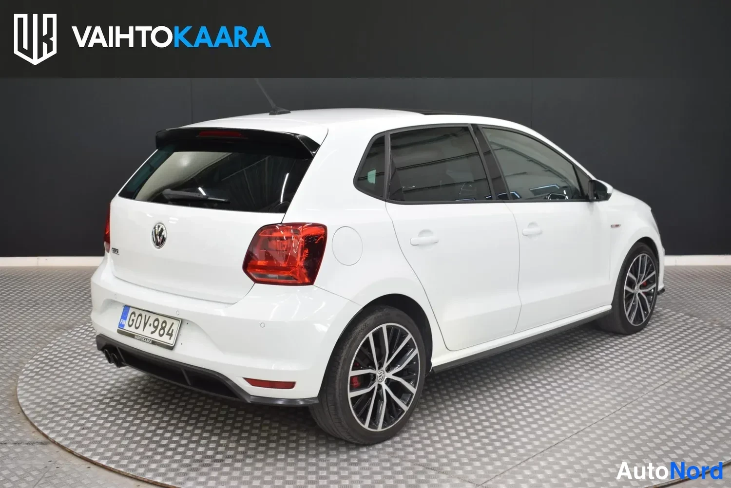 Valkoinen Volkswagen Polo GTI 2017, takaviisto, kuva 8
