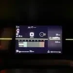 Vit Dacia Duster 2026, bild 32