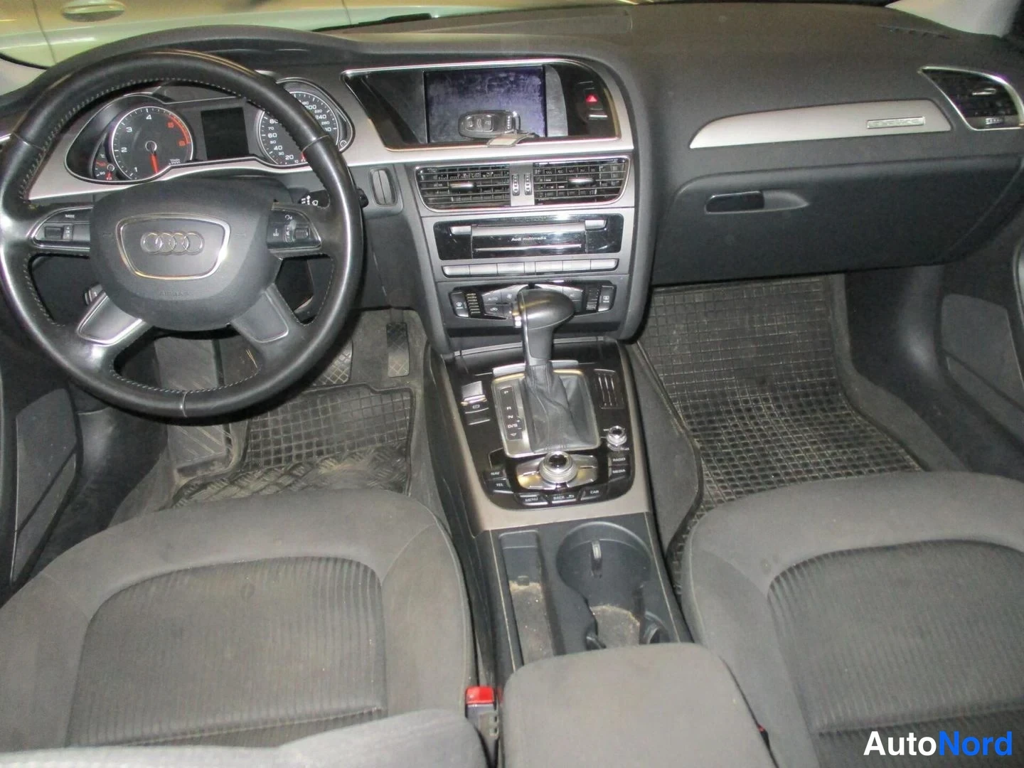 Grey Audi A4 Avant 2012, photo 7