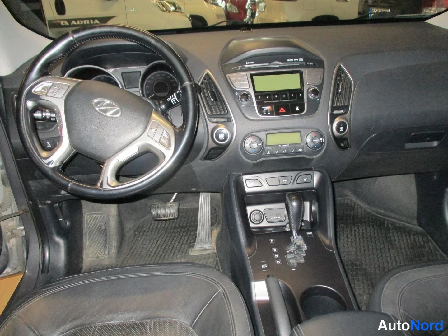Grey Hyundai ix35 2012, photo 11