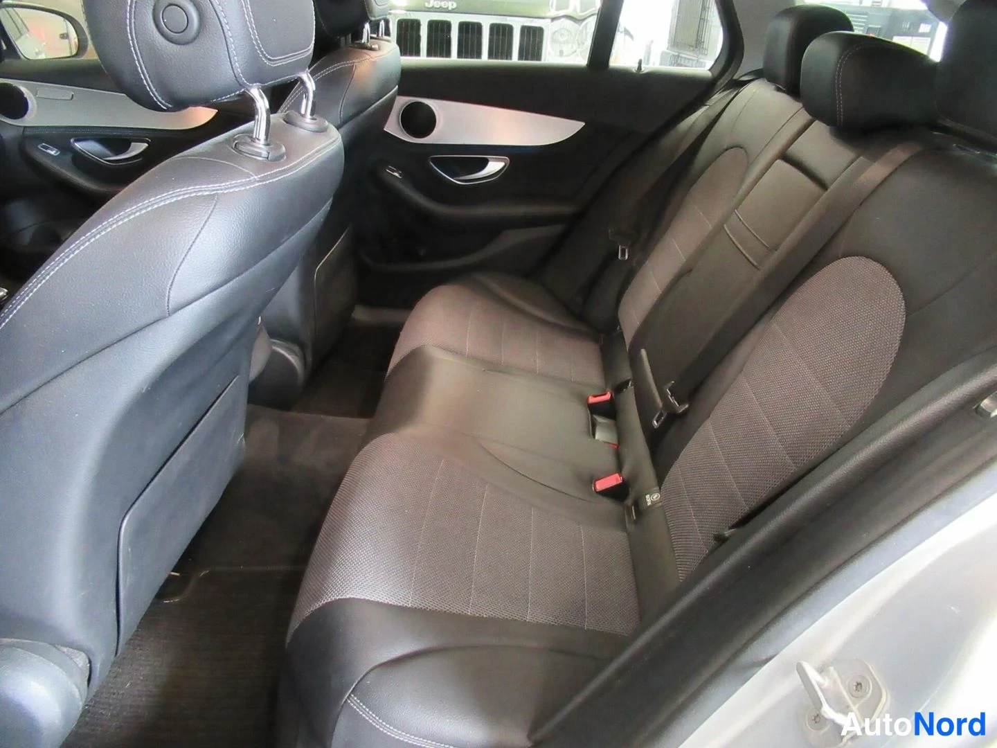 Silver Mercedes-Benz C 200 BlueTEC 2015, photo 9