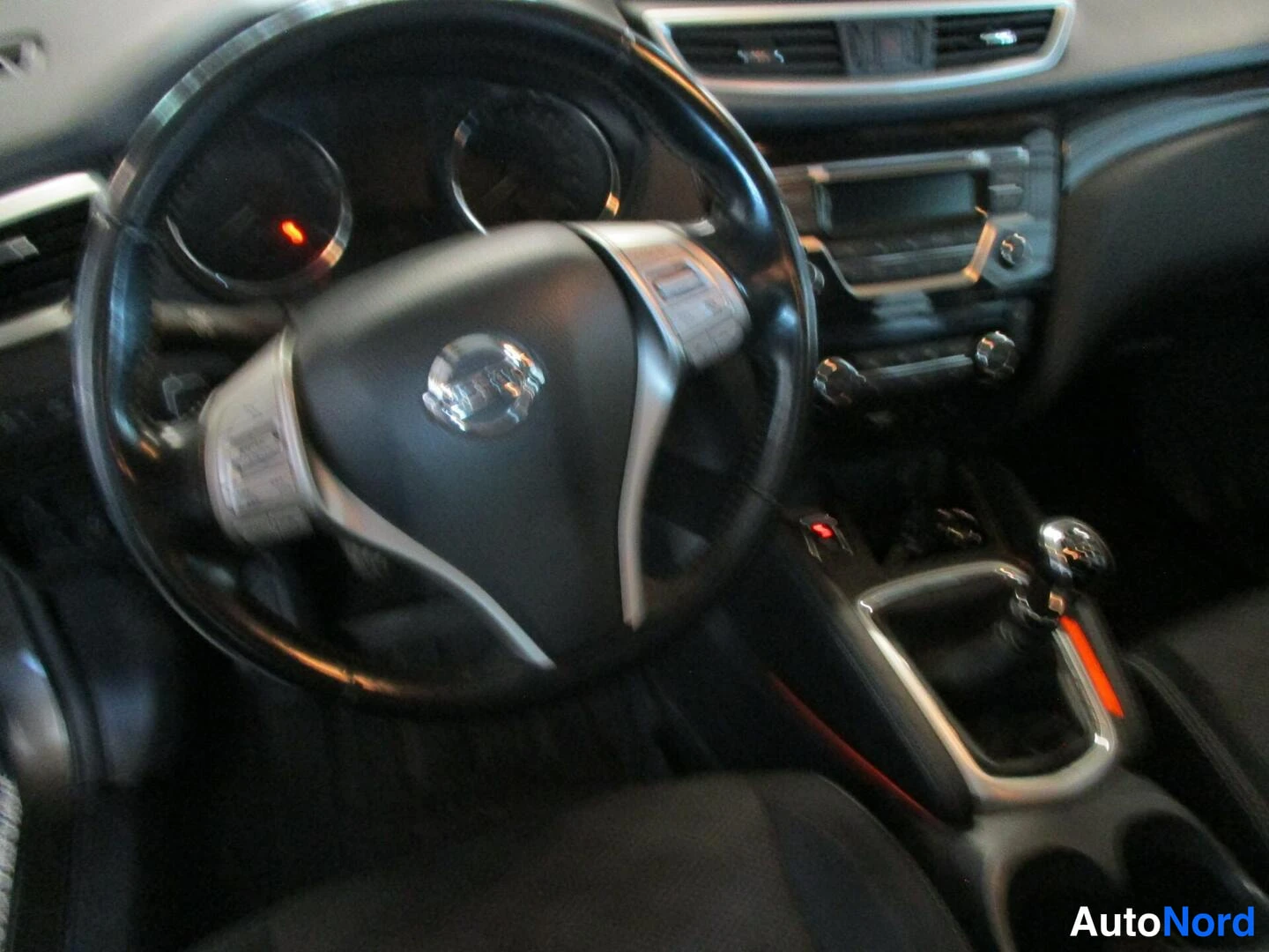 Brown Nissan Qashqai 2014, photo 10