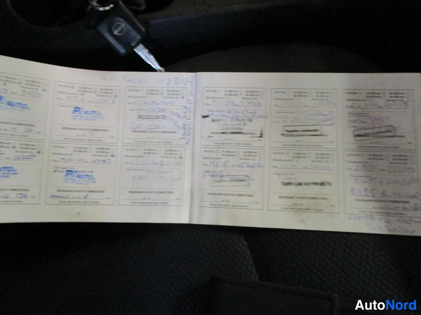 Silver Nissan Qashqai 2008, photo 11