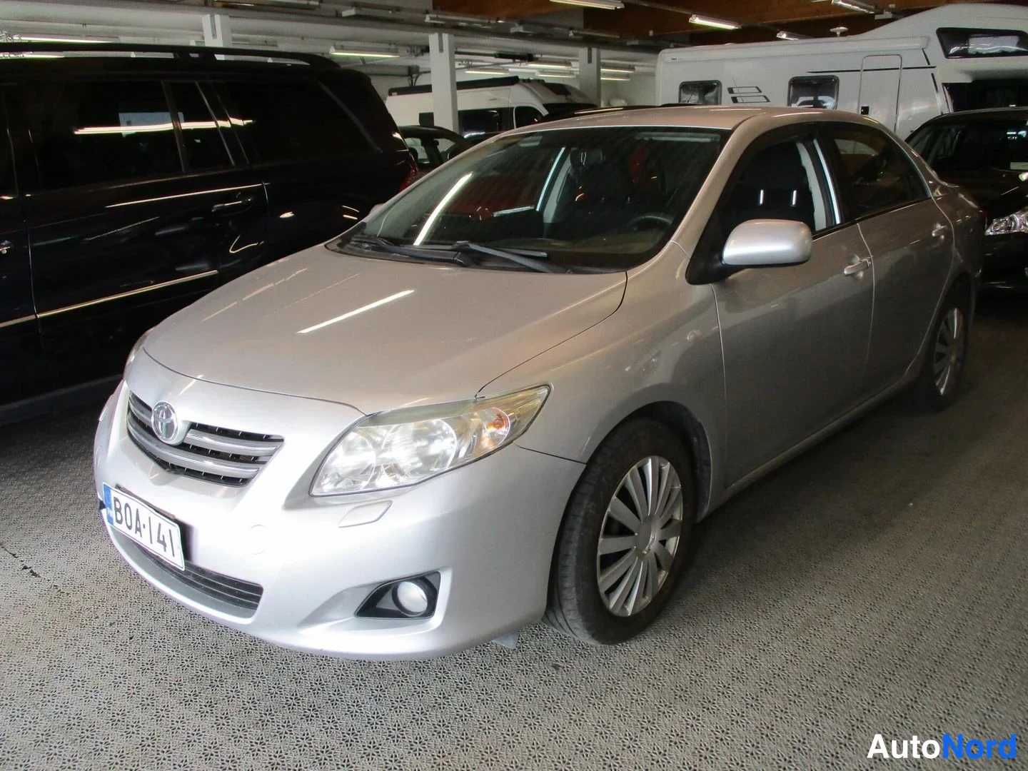 Silver Toyota Corolla 2010, photo 7