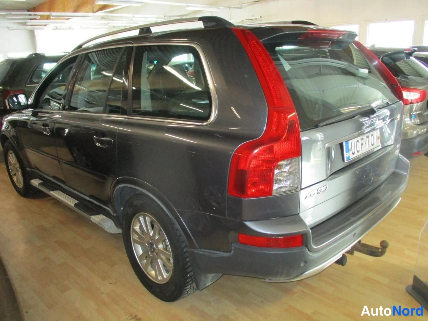 Grey Volvo XC90 2007, rear three-quarter, photo 6