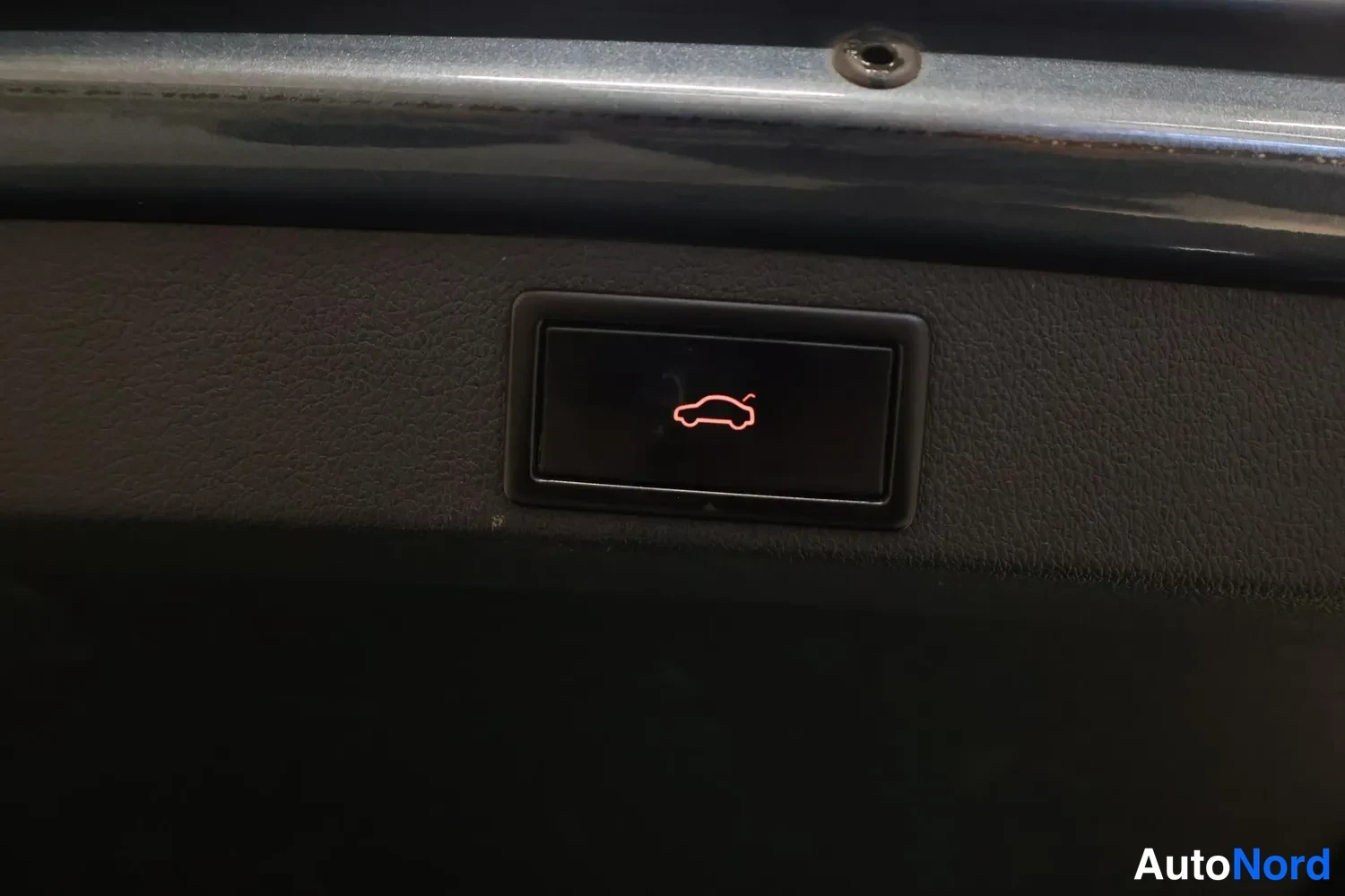 Harmaa Skoda Octavia 2018, kuva 28