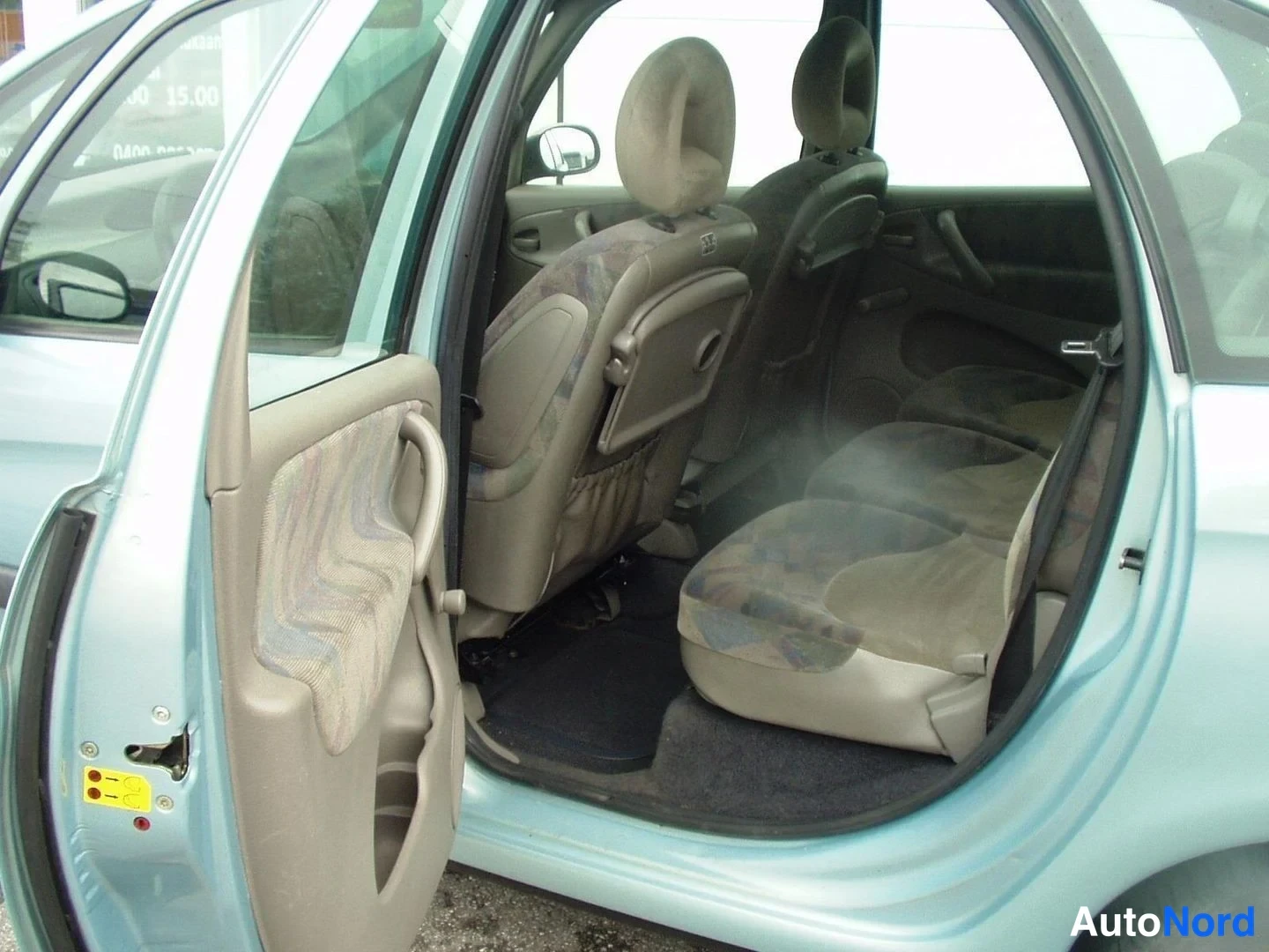 Vihreä Citroen Xsara Picasso 2002, kuva 9