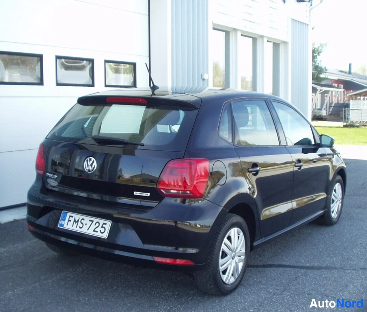 Musta Volkswagen Polo 2017, takaviisto, kuva 7