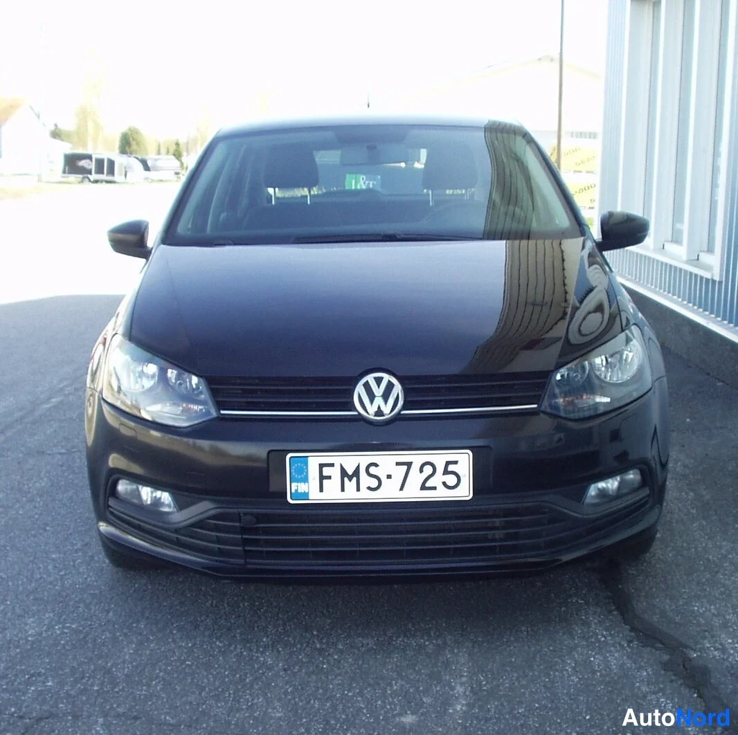 Musta Volkswagen Polo 2017, edestä, kuva 3