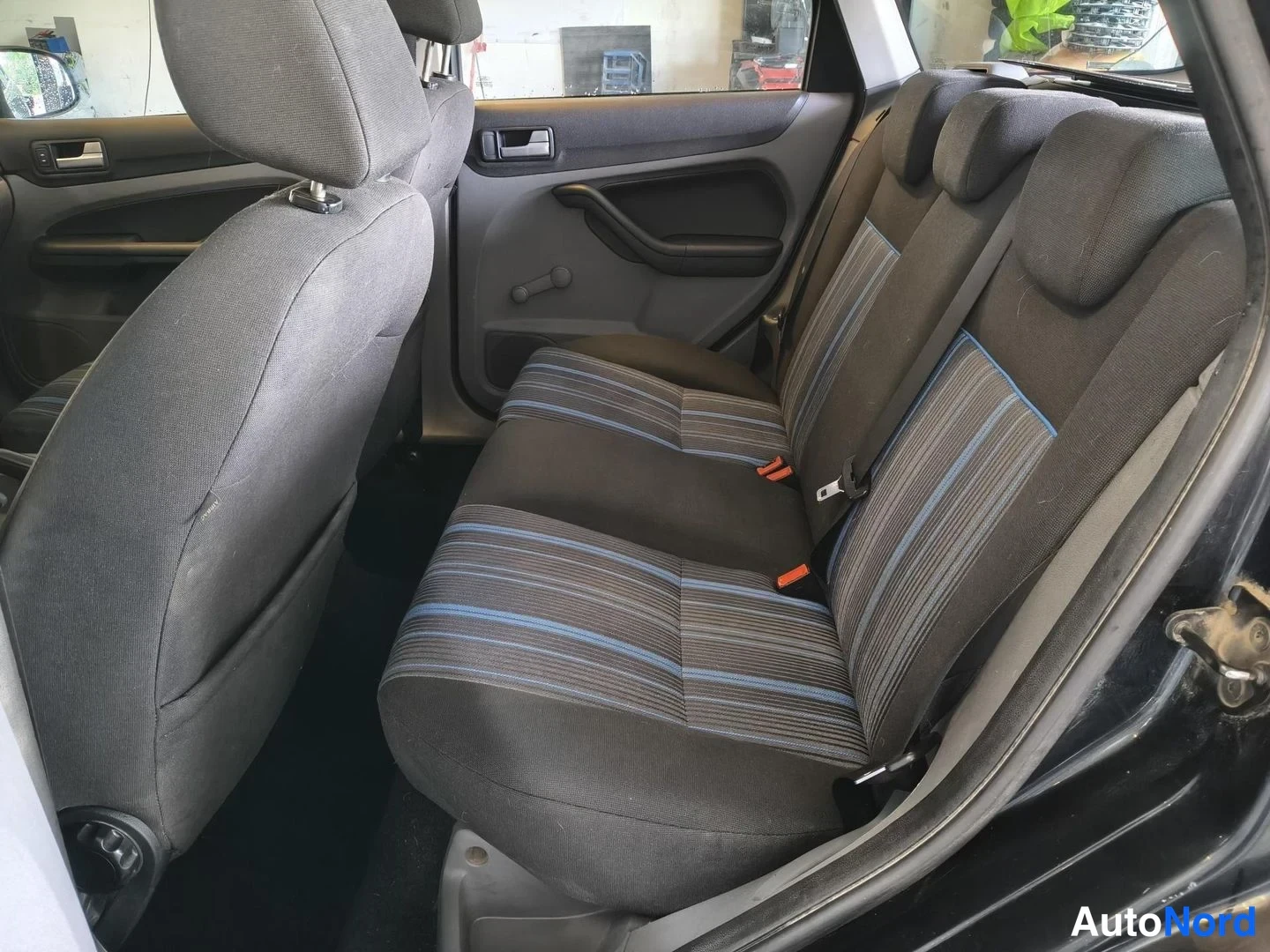 Black Ford Focus 2009, photo 6
