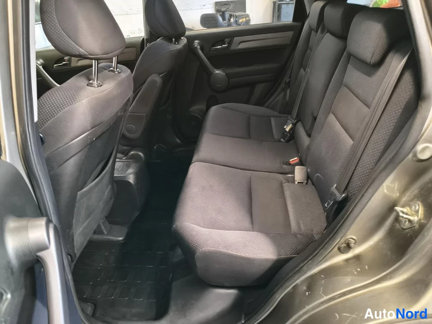Grey Honda CR-V 2008, photo 9
