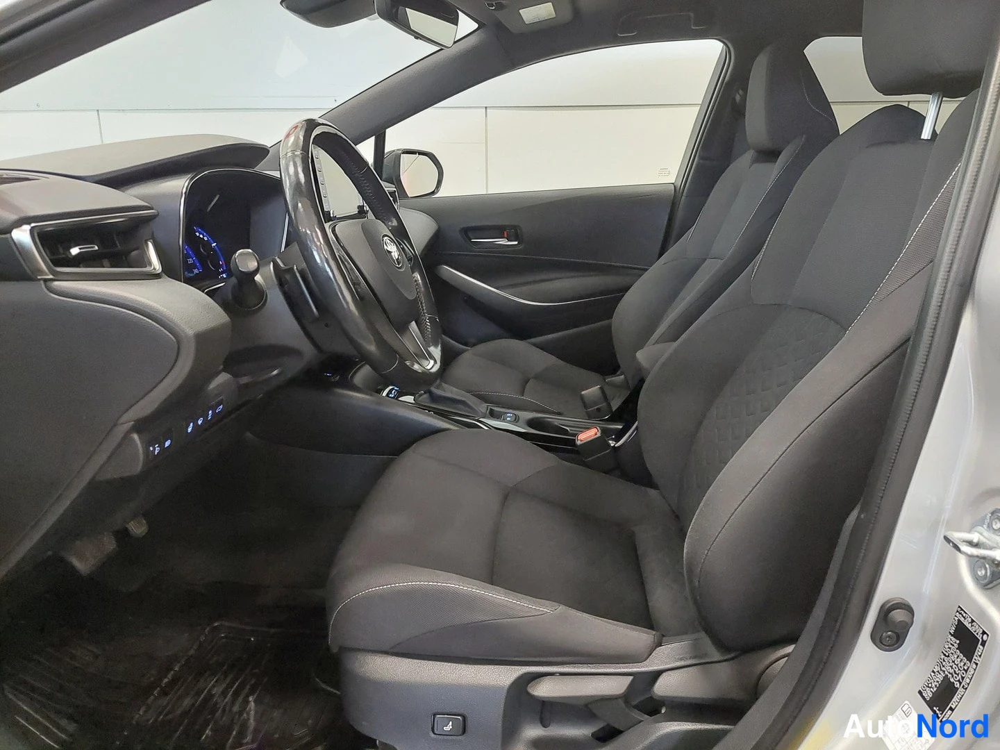 Hopea Toyota Corolla 2019, kuva 9