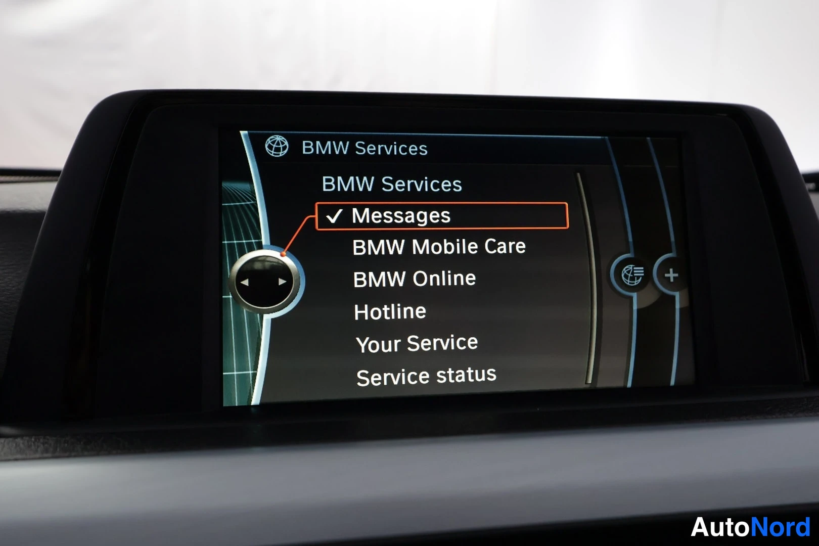 Sininen BMW 320d xDrive 2014, kuva 36