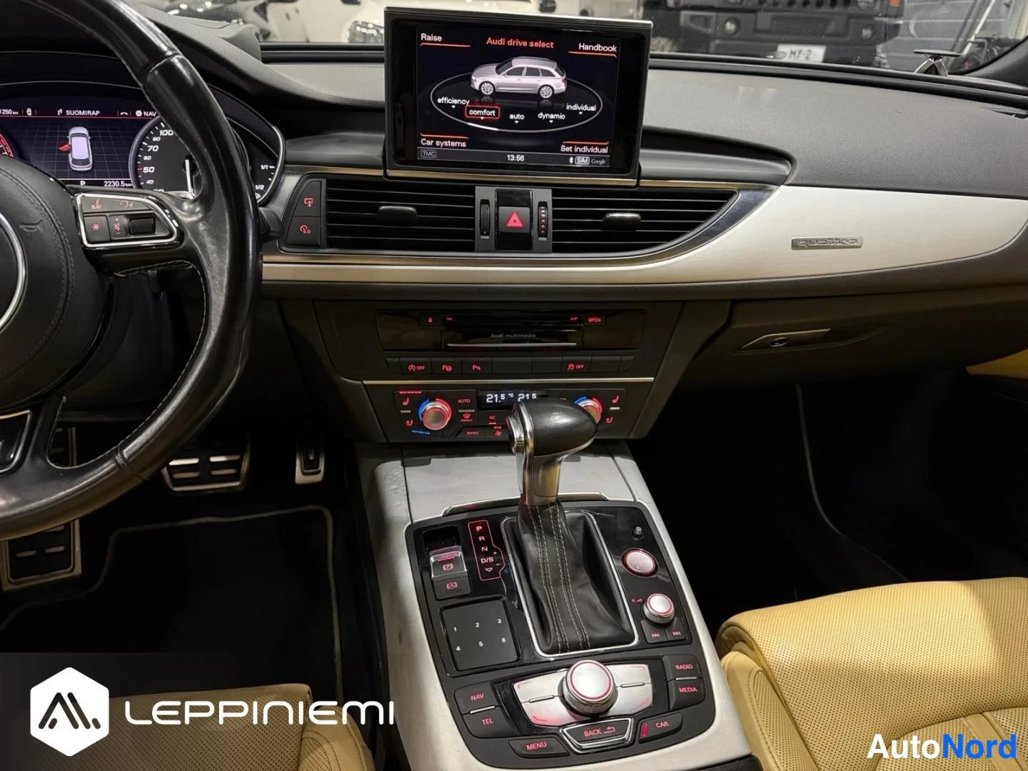 Sininen Audi S6 2013, kuva 14