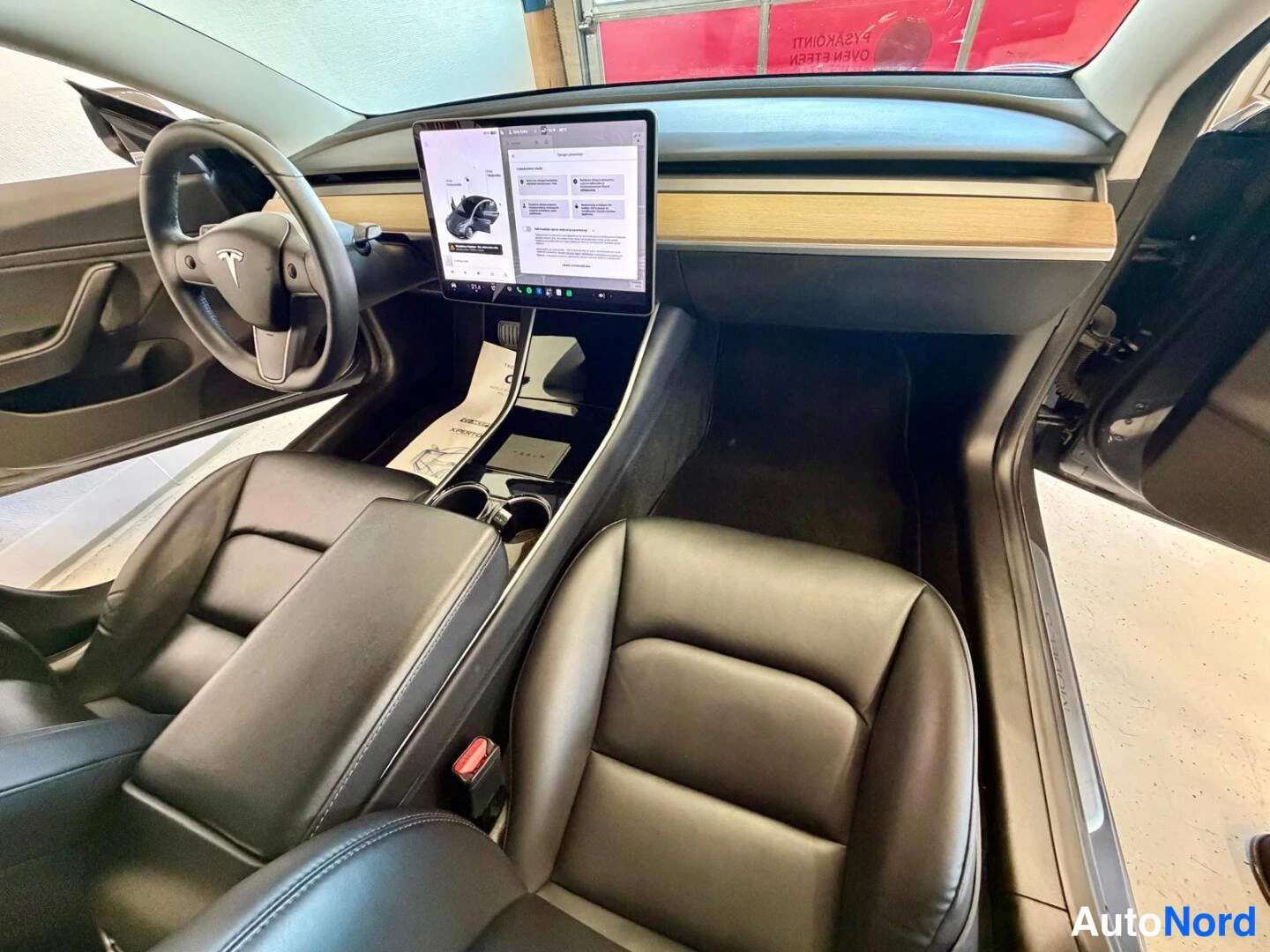 Grey Tesla Model 3 2020, photo 12