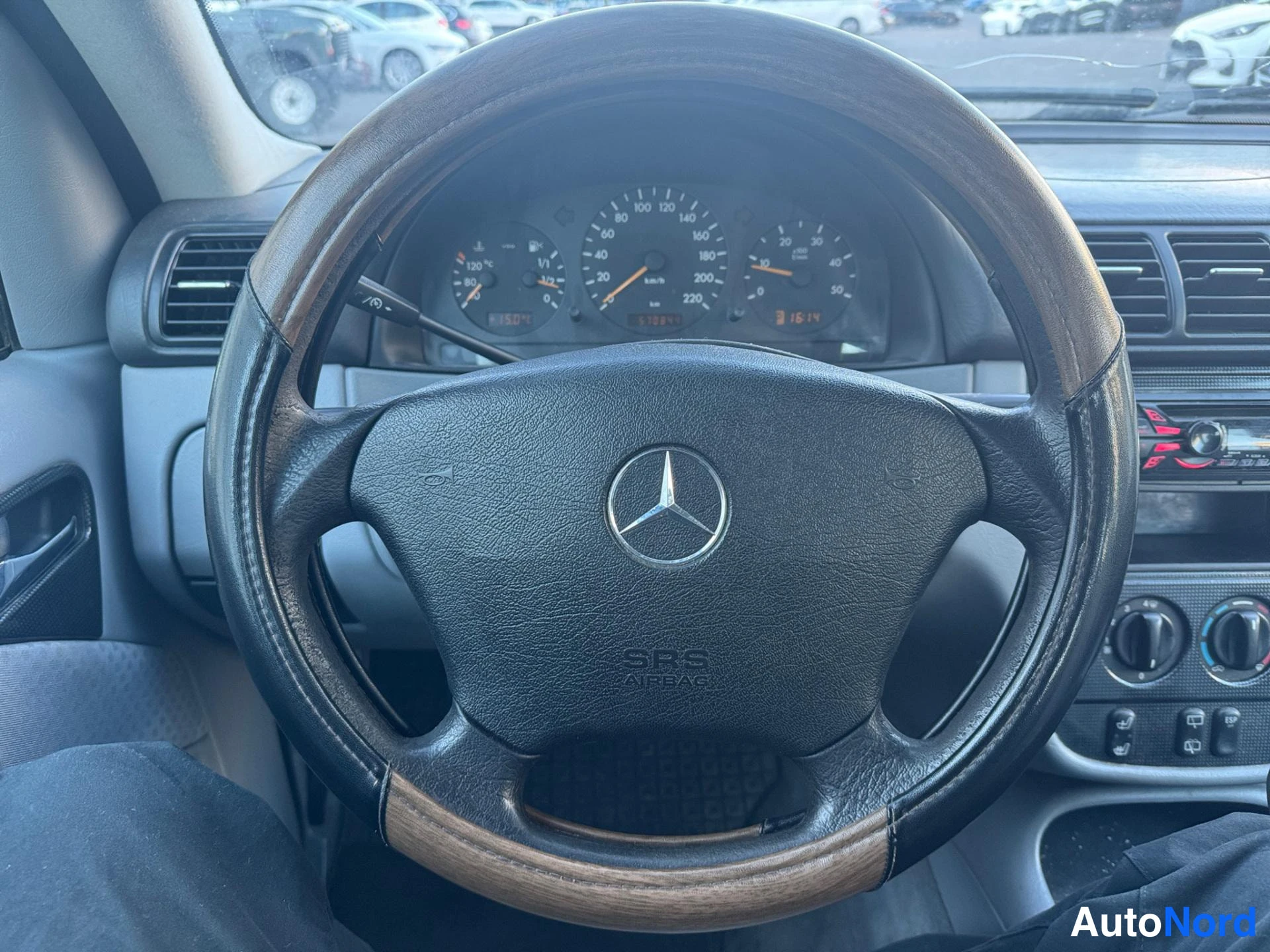 Hopea Mercedes-Benz ML 270 CDI 4MATIC 2000, kuva 14