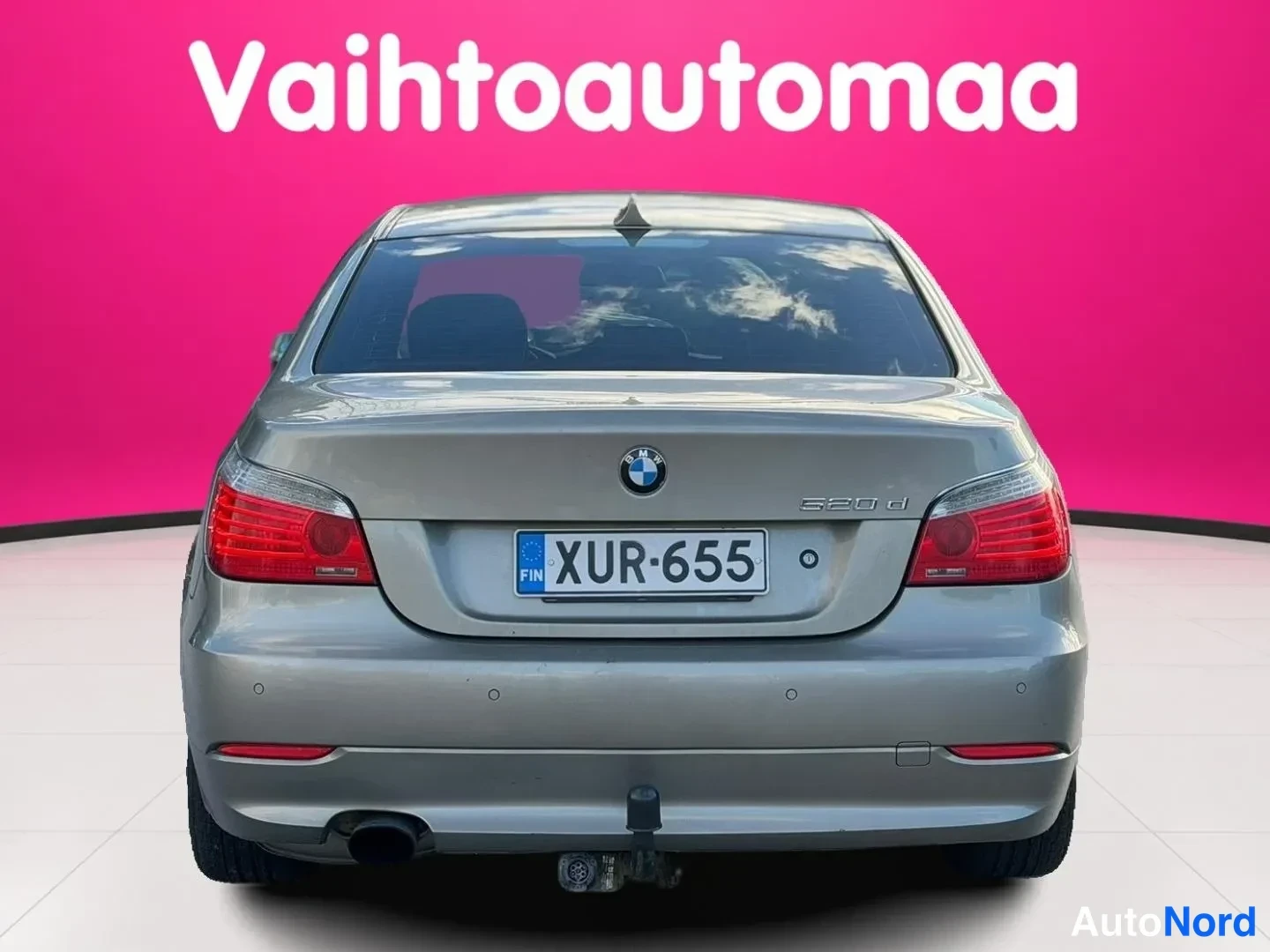 Beige BMW 520d 2009, takaa, kuva 6