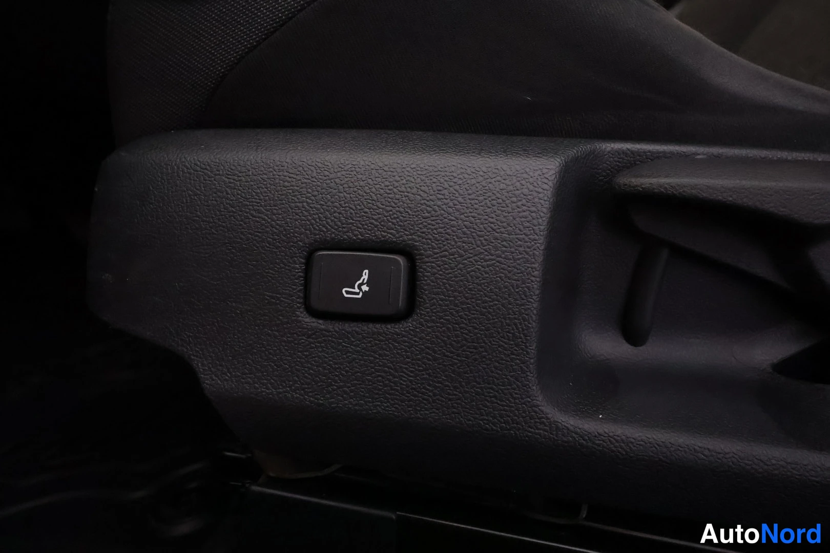 Hopea Toyota Corolla 2019, yksityiskohta, kuva 36