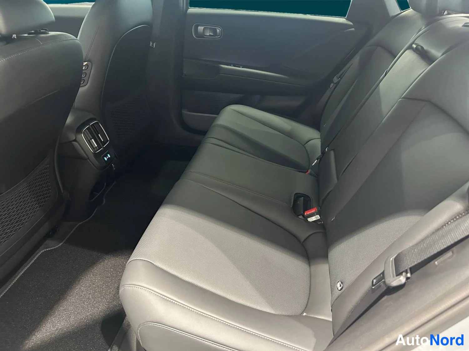 Hopea Hyundai Ioniq 6 2026, kuva 11
