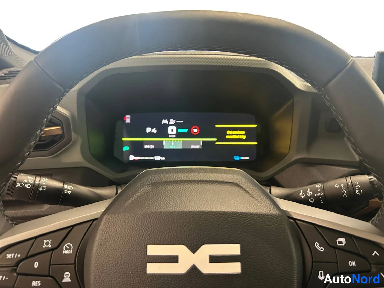 Punainen Dacia Bigster 2026, kuva 14