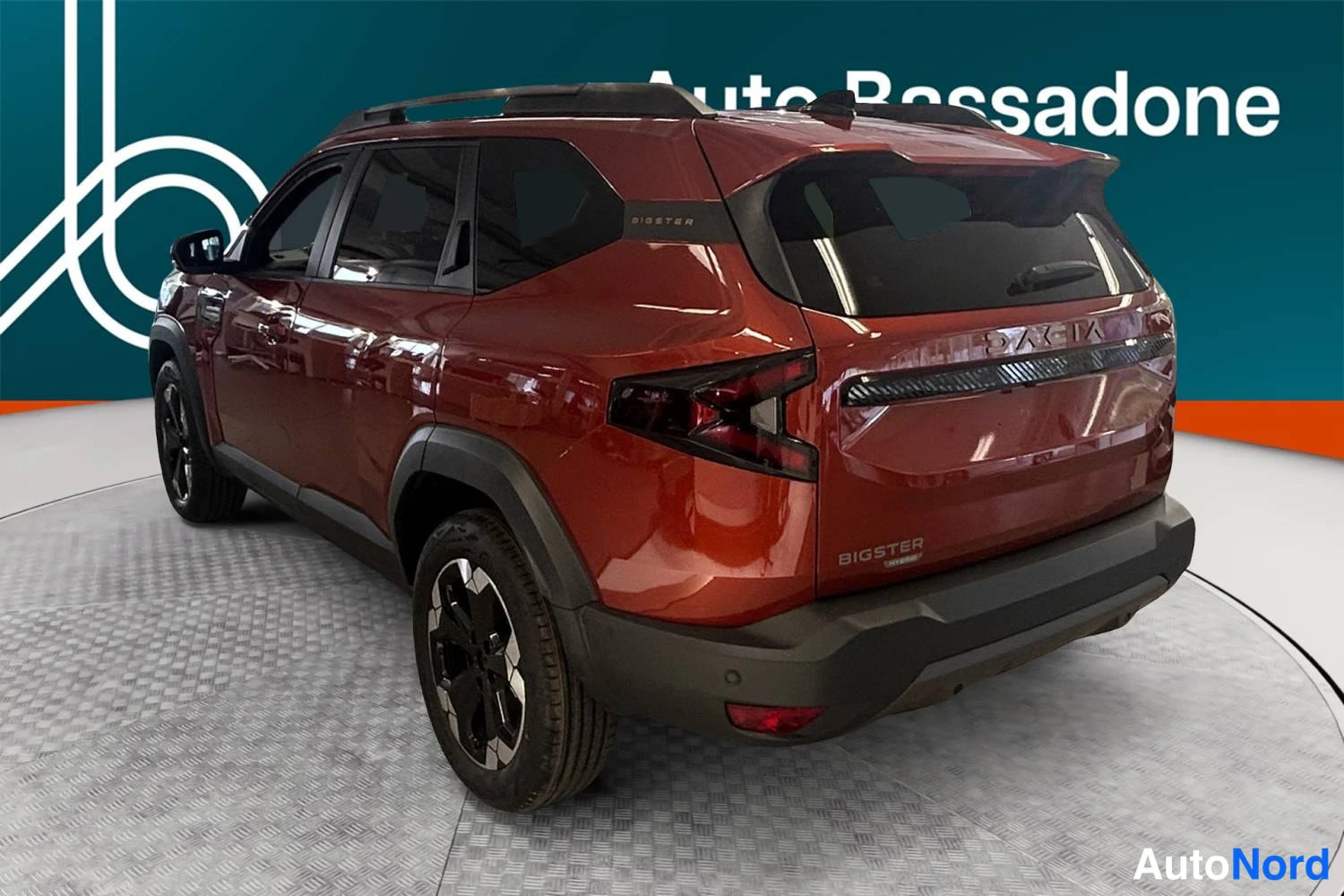 Punainen Dacia Bigster 2026, takaviisto, kuva 6
