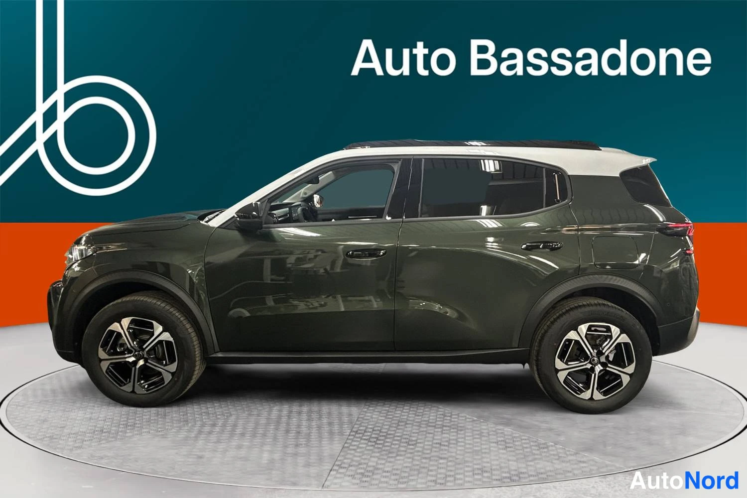 Vihreä Citroen C3 aircross 2026, sivulta, kuva 4