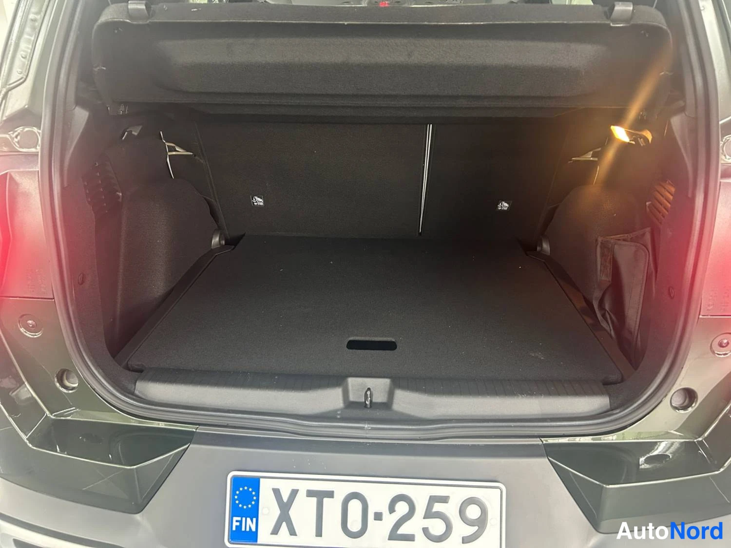 Vihreä Citroen C3 aircross 2026, kuva 17
