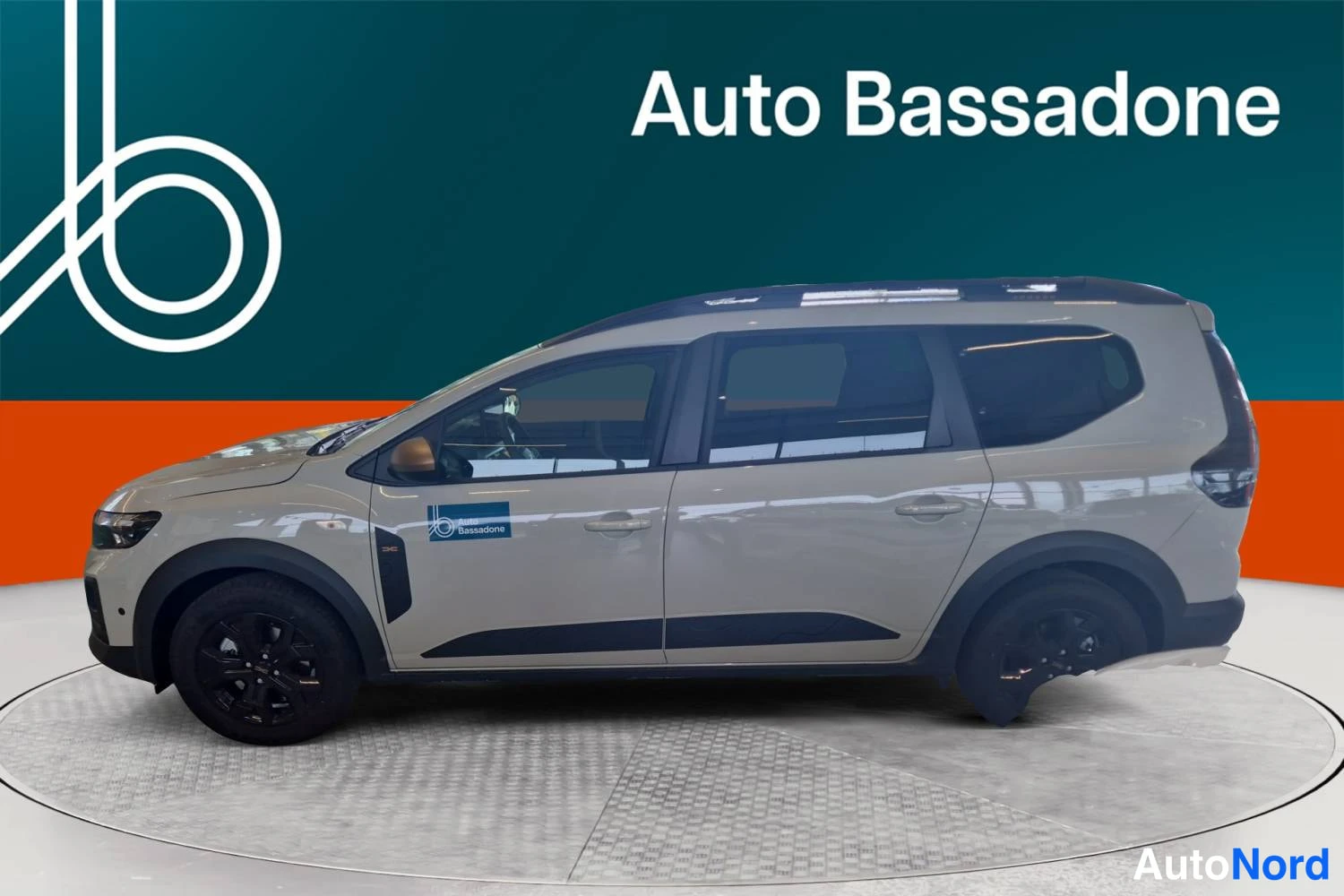 Beige Dacia Jogger 2026, kuva 13