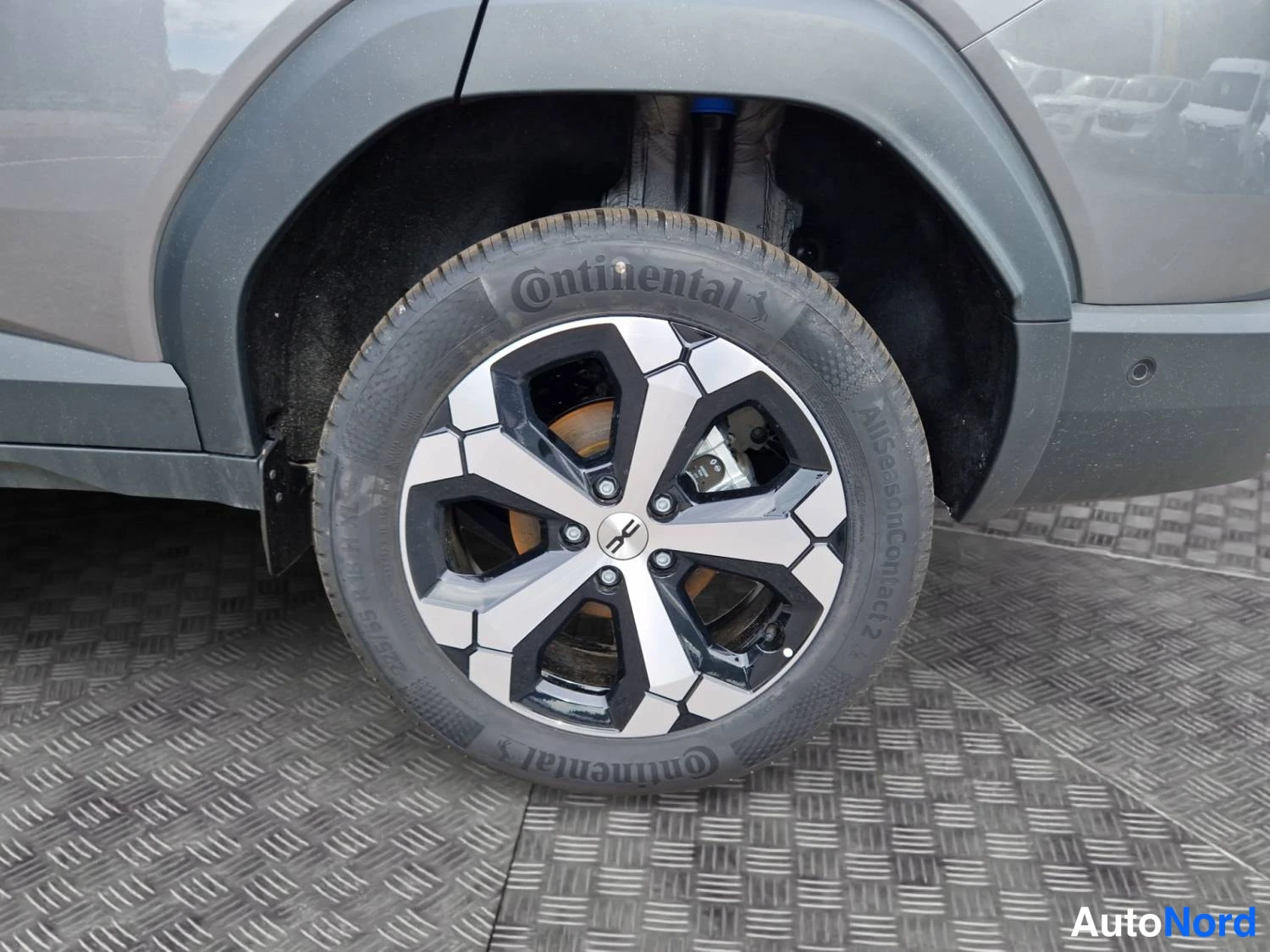 Harmaa Dacia Bigster 2026, kuva 14