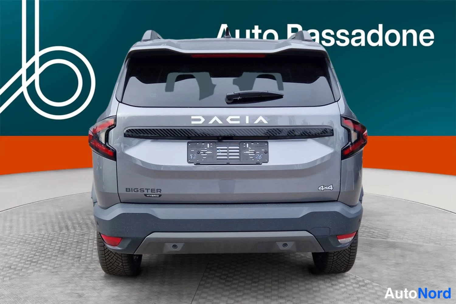 Harmaa Dacia Bigster 2026, takaa, kuva 9