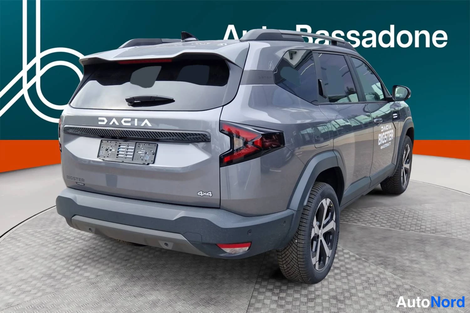Harmaa Dacia Bigster 2026, takaviisto, kuva 8
