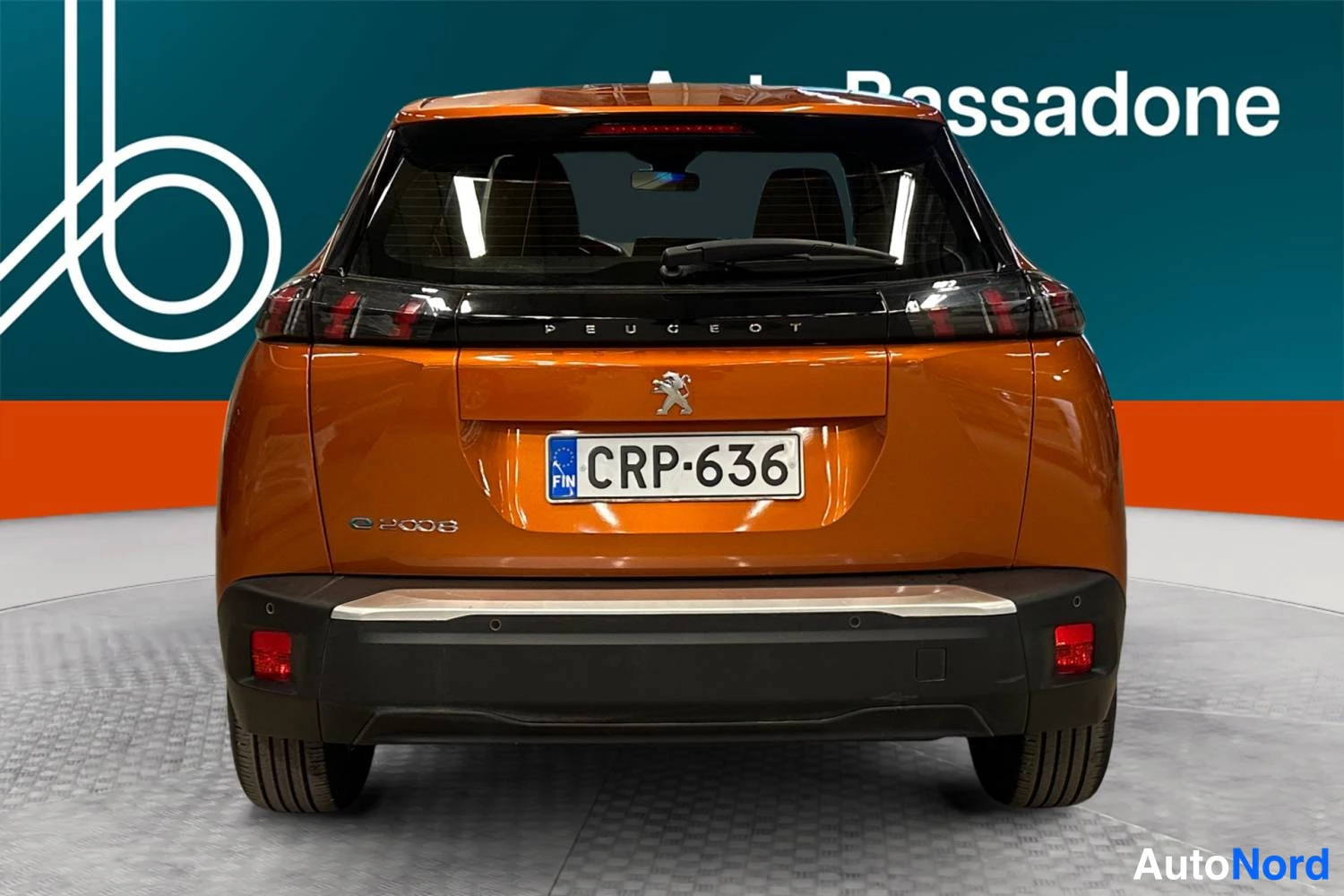 Oranssi Peugeot E-2008 2023, takaa, kuva 7