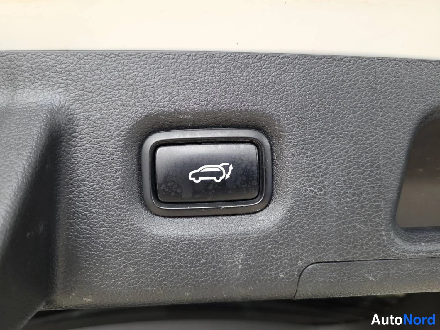 Valkoinen Hyundai Santa fe 2021, kuva 21