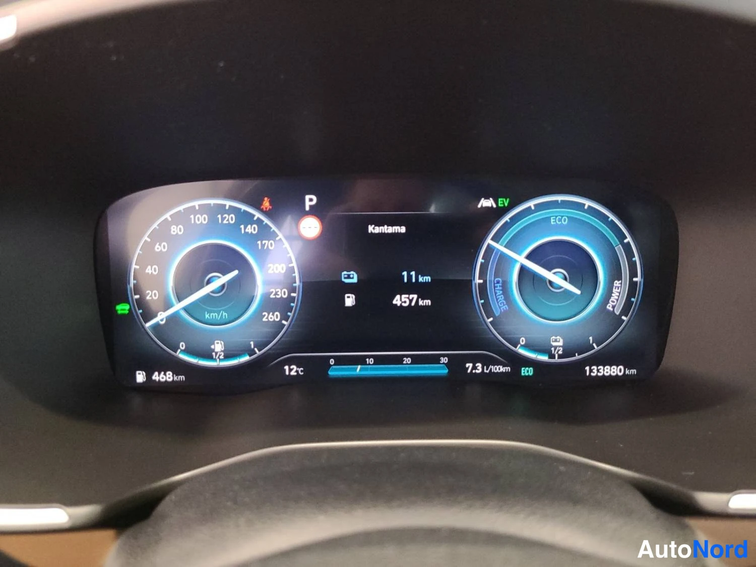 Valkoinen Hyundai Santa fe 2021, kuva 29