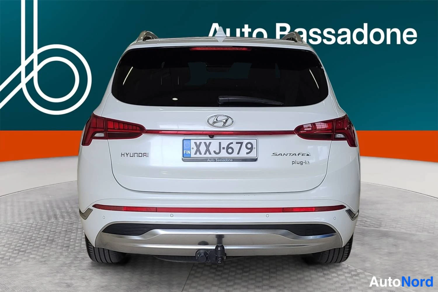 Valkoinen Hyundai Santa fe 2021, takaa, kuva 8