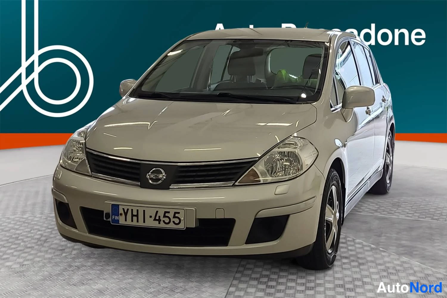 Nissan Tiida 1.8 Acenta 2009