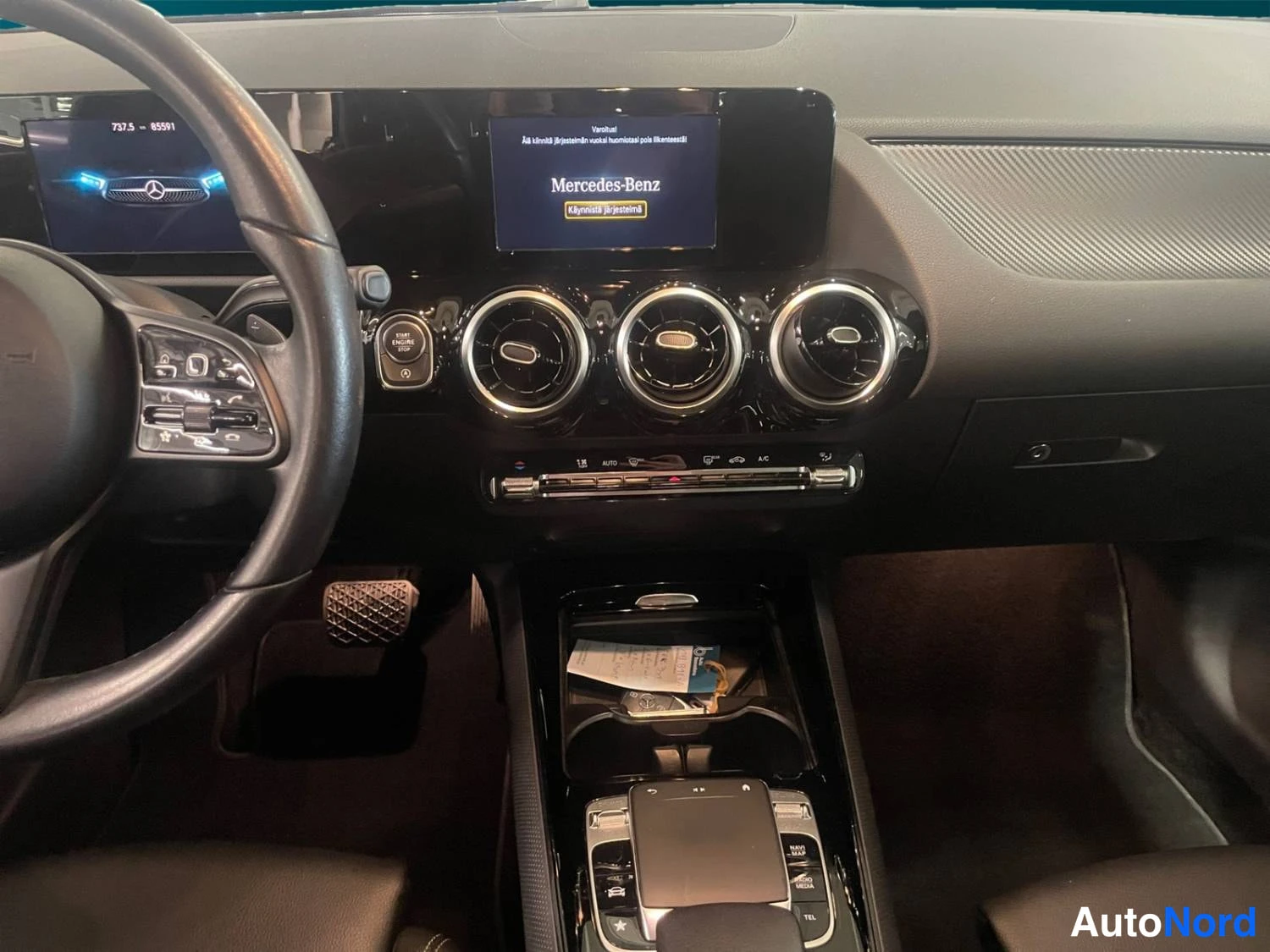 Black Mercedes-Benz B 180 2019, photo 19
