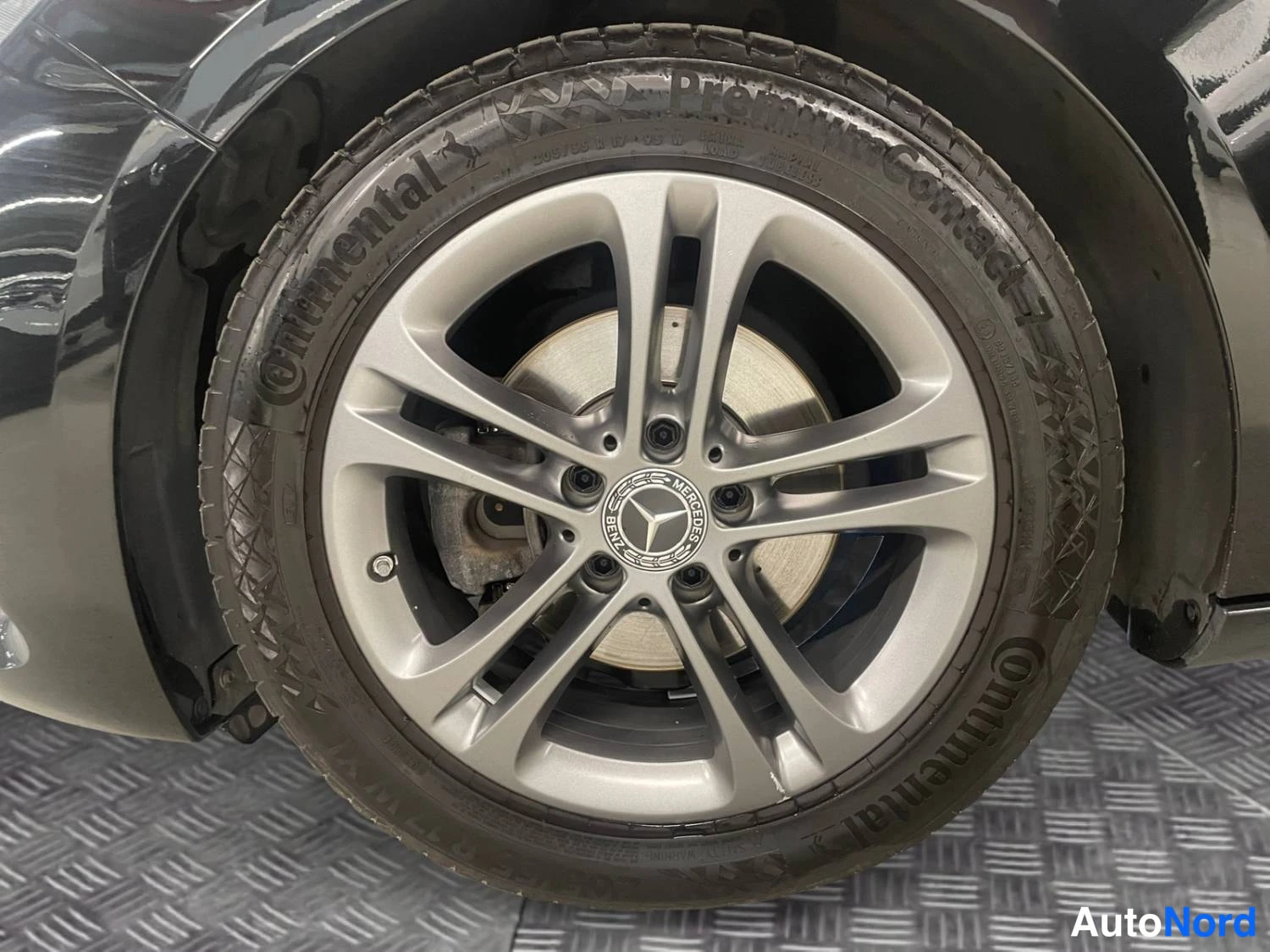 Black Mercedes-Benz B 180 2019, photo 12