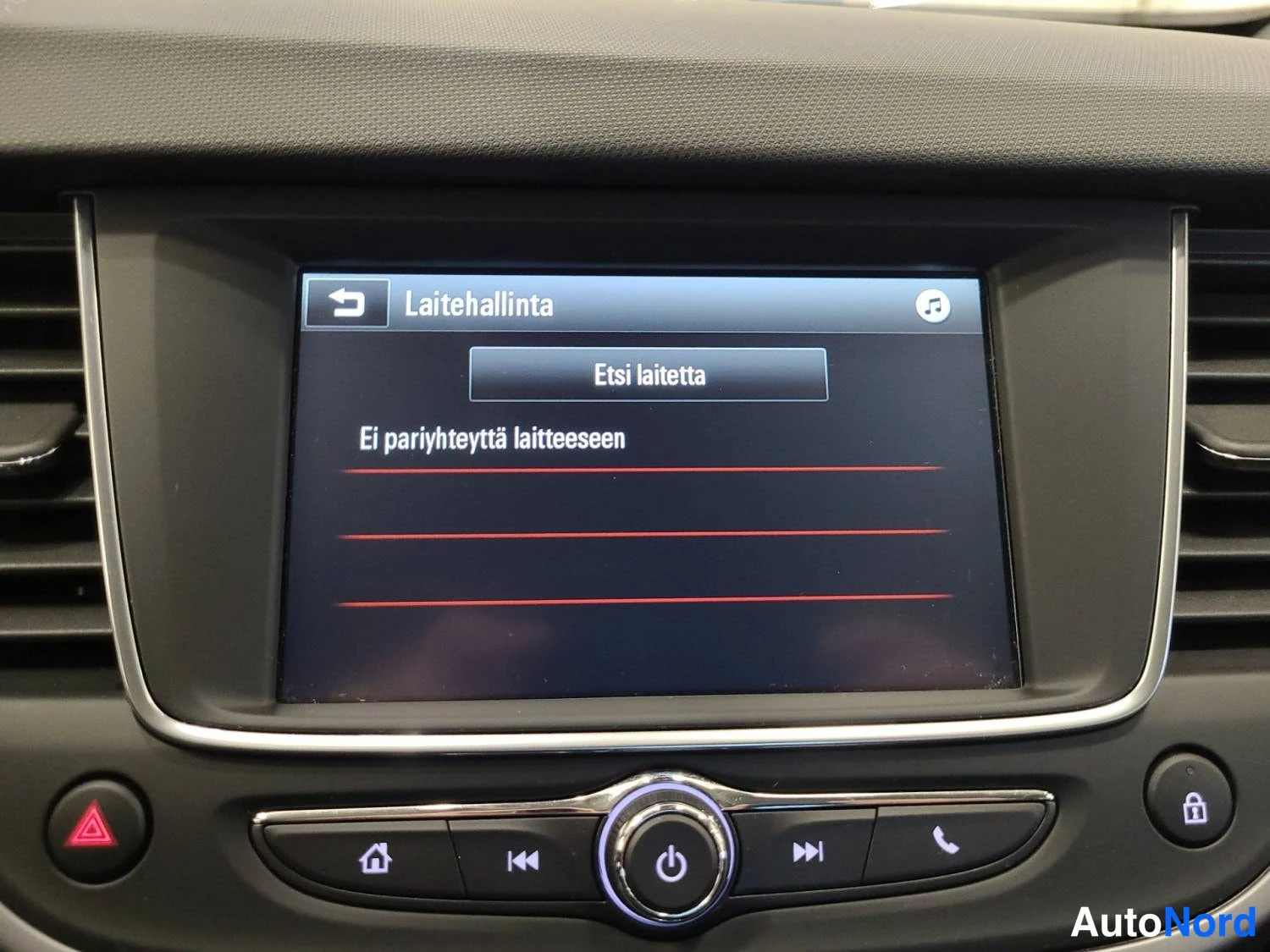 Valkoinen Opel Crossland x 2020, kuva 22