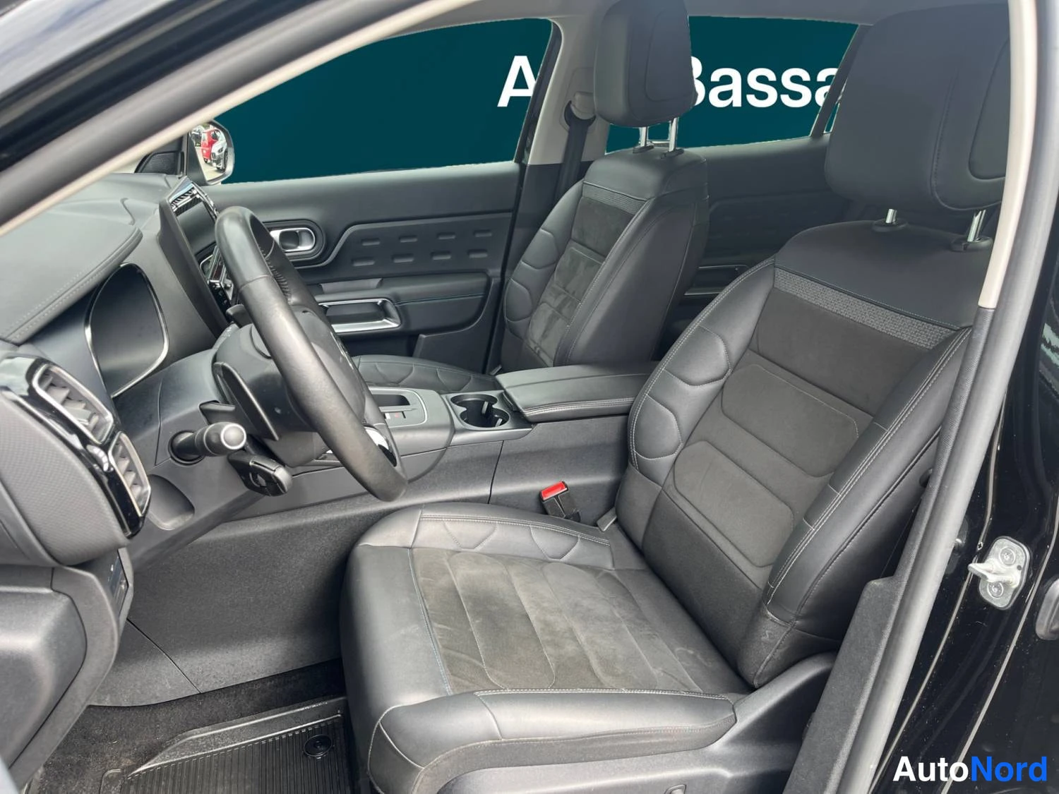 Musta Citroen C5 aircross 2022, kuva 17
