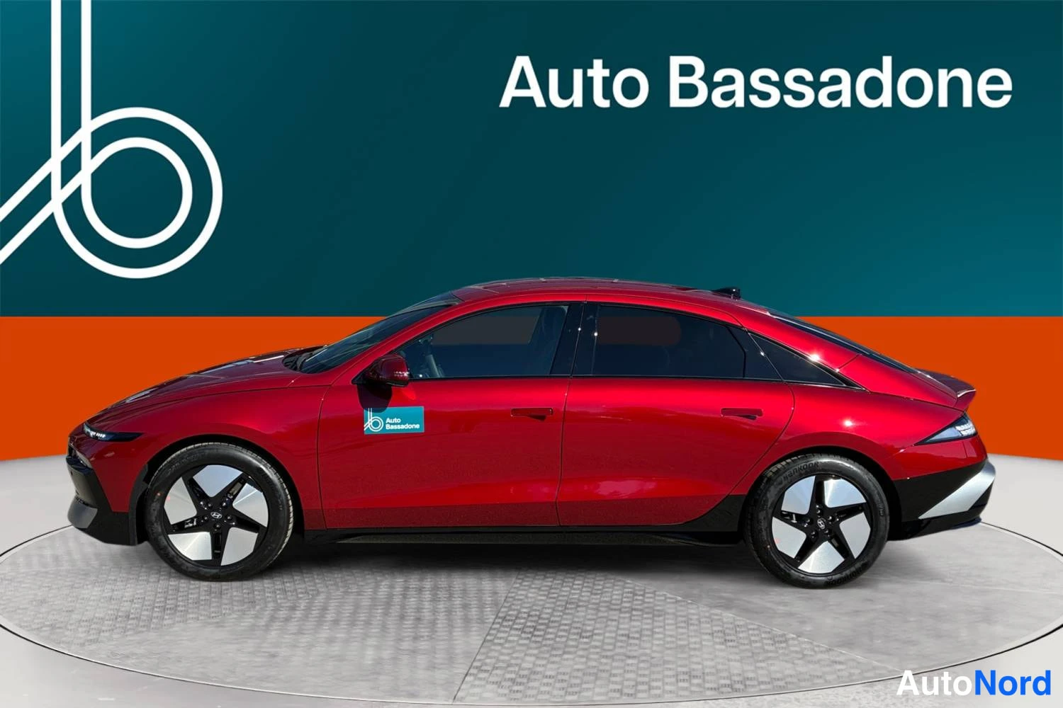 Punainen Hyundai Ioniq 6 2026, sivulta, kuva 3