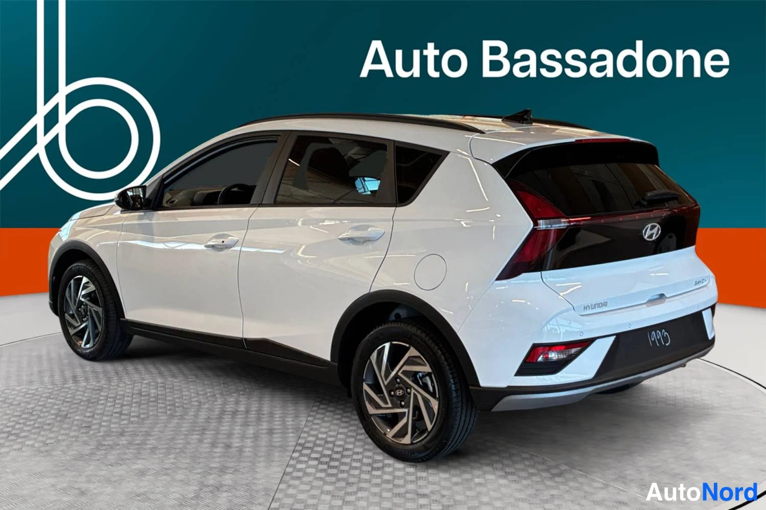 Valkoinen Hyundai Bayon 2026, takaviisto, kuva 7