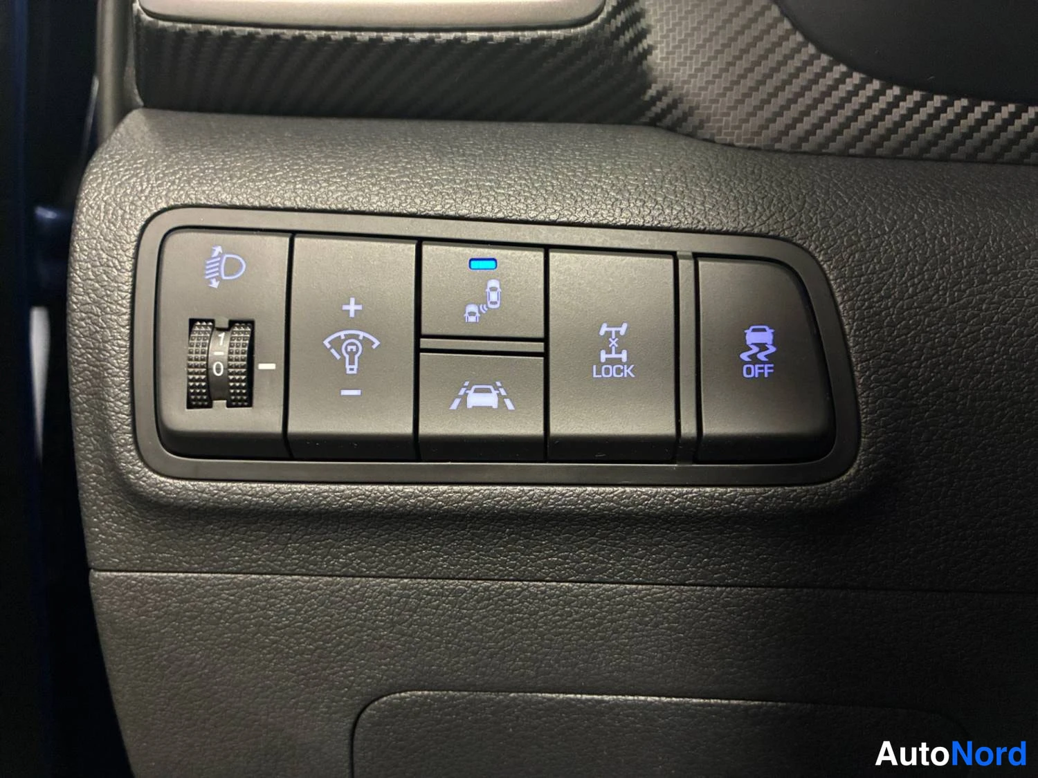 Sininen Hyundai Tucson 2019, kuva 25