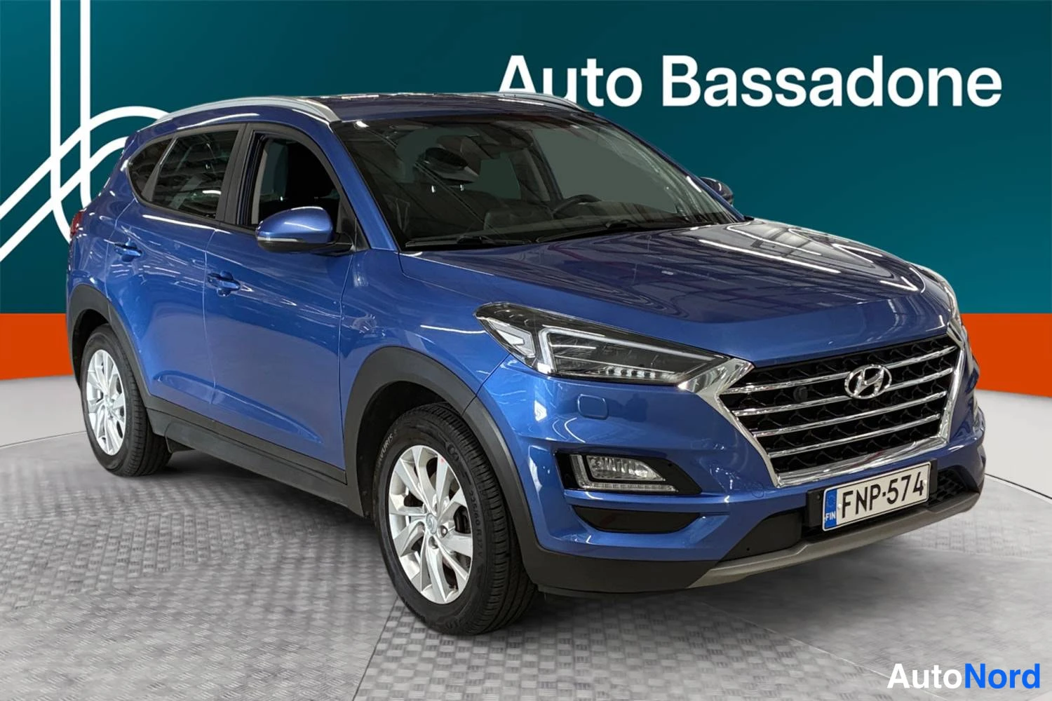 Sininen Hyundai Tucson 2019, etuviisto, keula oikealle, kuva 3